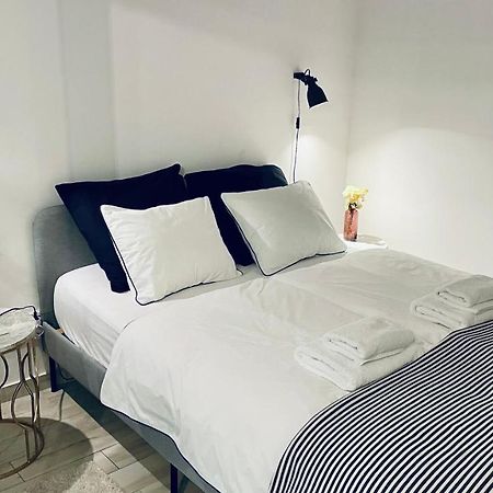 Apartments Santini 萨格勒布 外观 照片