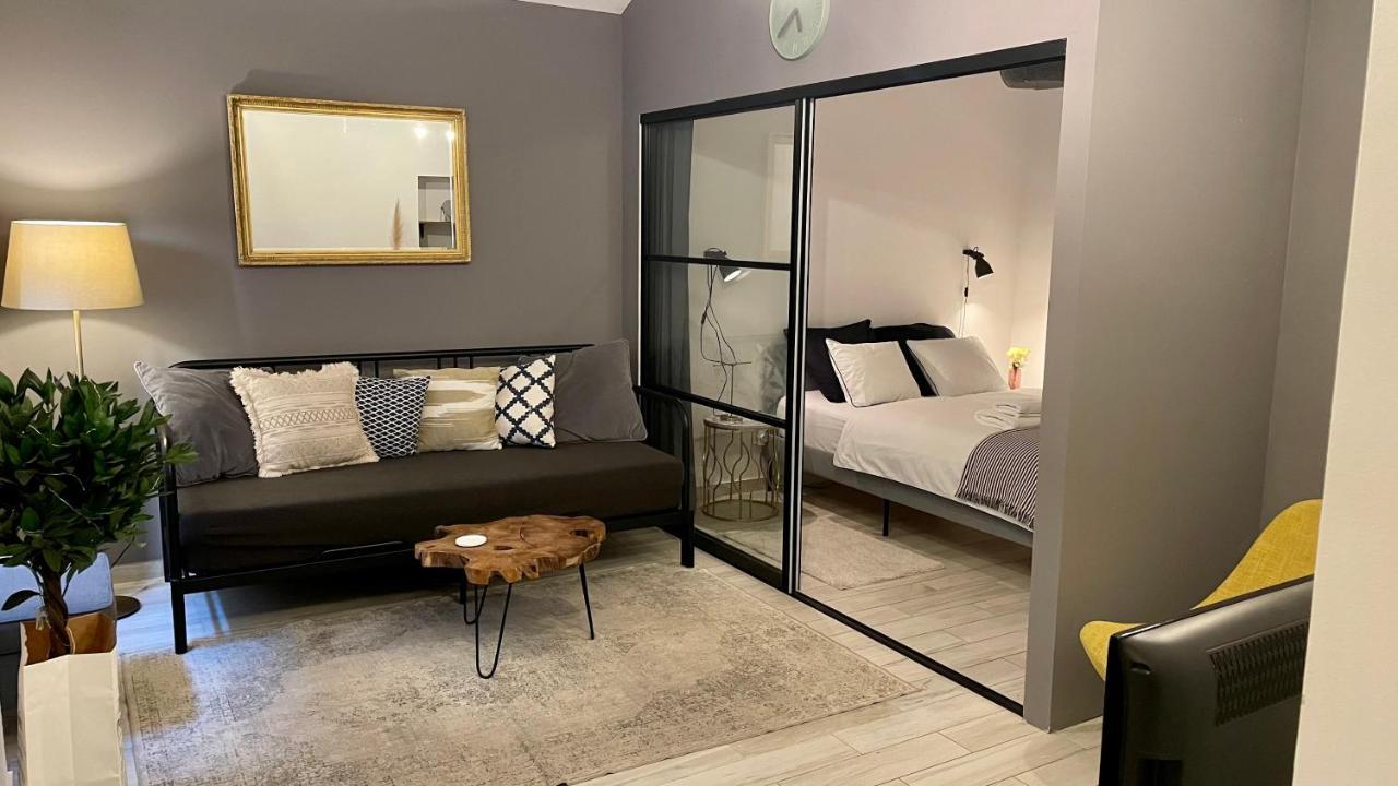 Apartments Santini 萨格勒布 外观 照片
