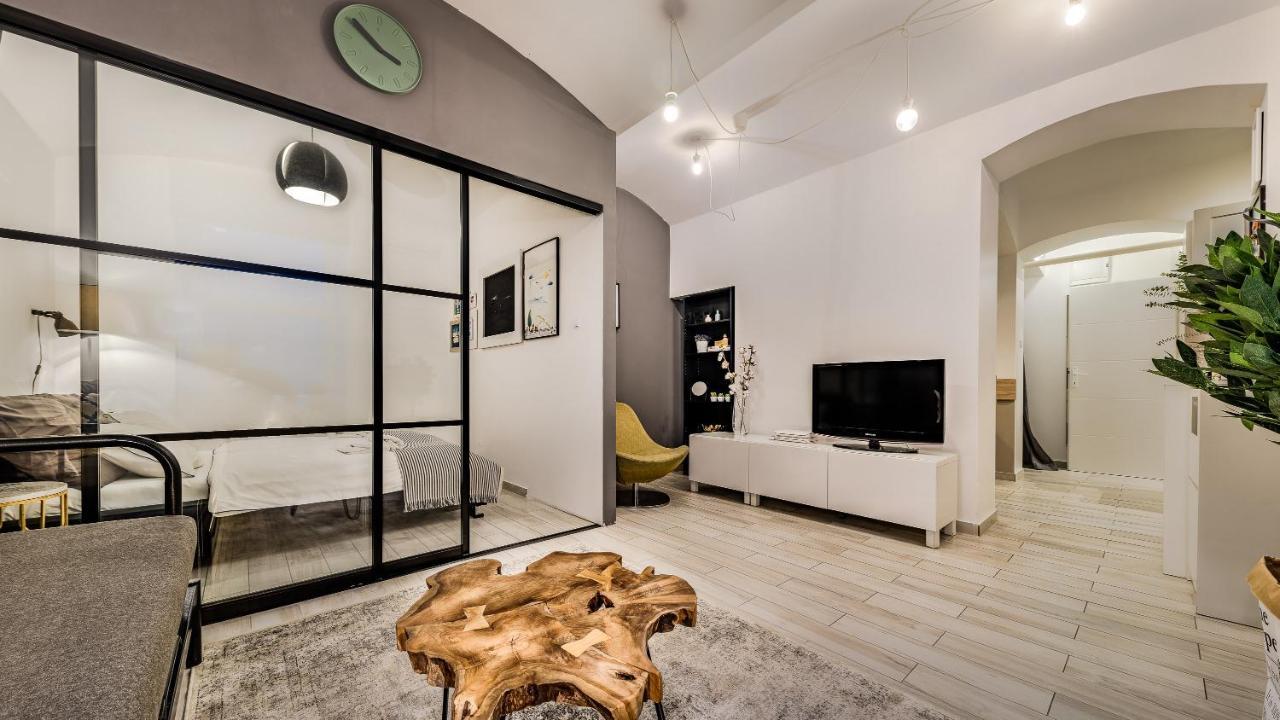Apartments Santini 萨格勒布 外观 照片